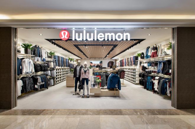 跻身运动服饰市场前三lululemon靠的竟是一条瑜伽裤？ 案例bd半岛·中国官(图6)